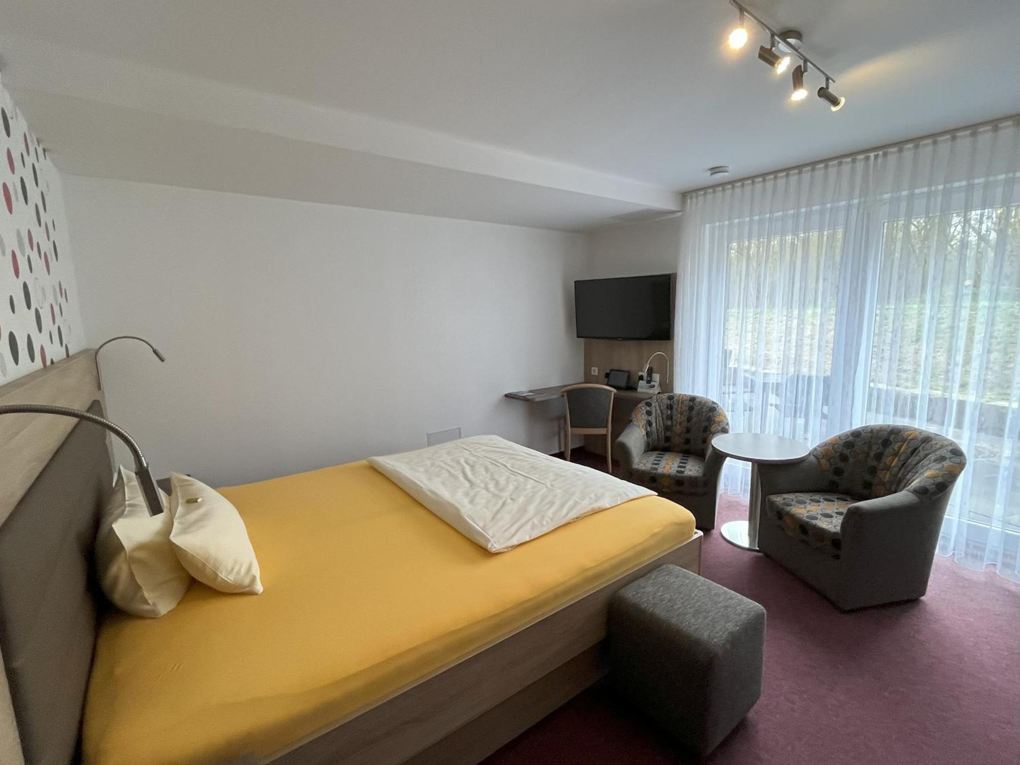 Hotel Am Steinertsee 카우푼겐 외부 사진
