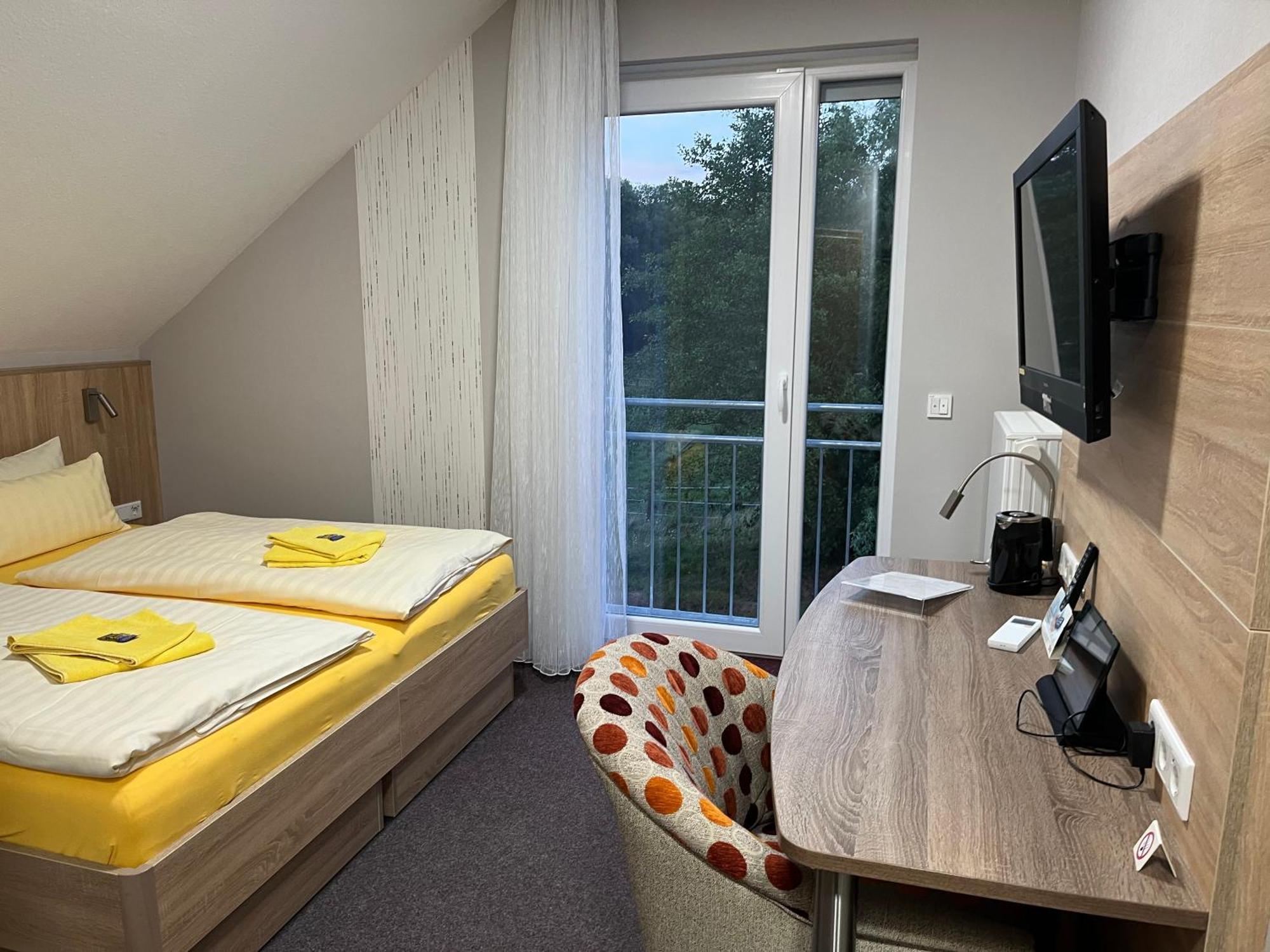 Hotel Am Steinertsee 카우푼겐 외부 사진